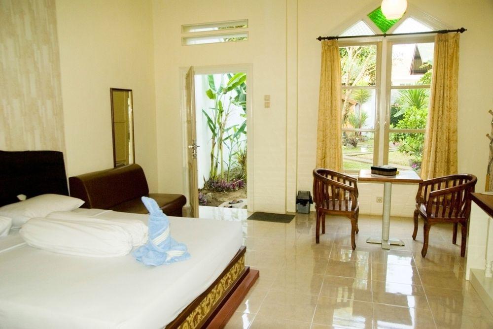 Family Hotel Gradia 2 Бату Экстерьер фото